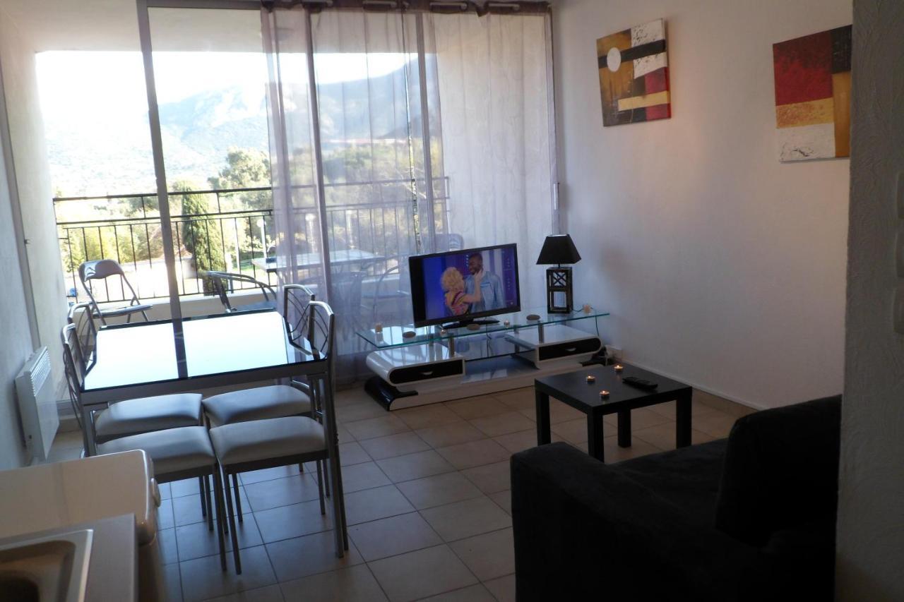 Appartement Vue Mer Et Montagne カルヴィ エクステリア 写真